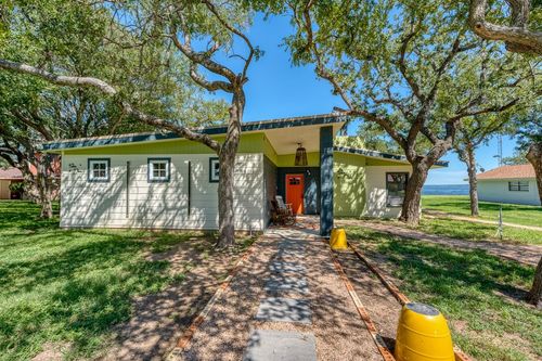 610 Cedar Dr, Buchanan Dam, TX, 78609-4316 | Card Image