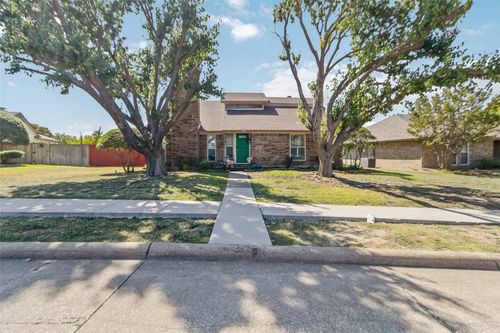 1920 Avignon Ct, Carrollton, TX, 75007-2451 | Card Image