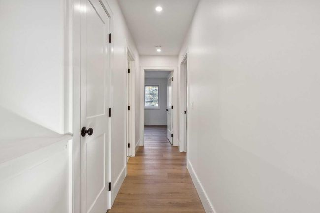 364 Prominence Hts Sw, Townhouse with 3 bedrooms, 3 bathrooms and 4 parking in Calgary AB | Image 16