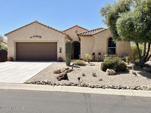 2210 E Eager Dr, Green Valley, AZ, 85614-5680 | Card Image