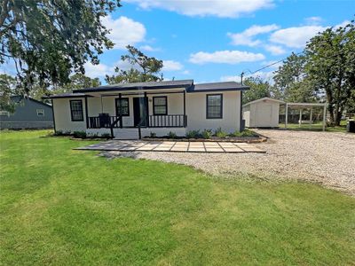 20162 County Road 510p, House other with 3 bedrooms, 2 bathrooms and null parking in Brazoria TX | Image 2