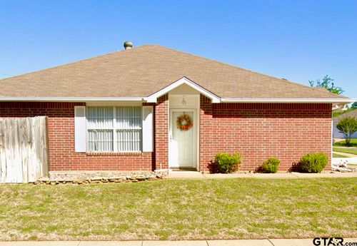 401 Magnolia Ct, Whitehouse, TX, 75791-4401 | Card Image