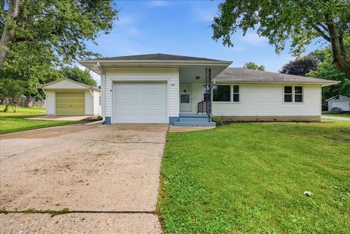 1000 E Jefferson St, Clinton, IL, 61727-2050 | Card Image