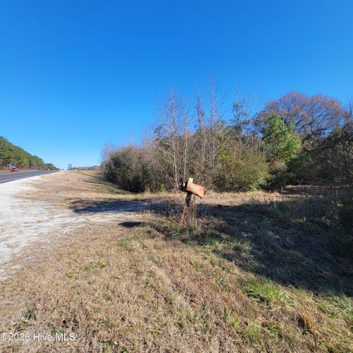 2105 Nc Highway 53 E, Burgaw, NC, 28425-3834 | Card Image
