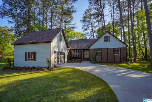 520 Julianne Dr, LEEDS, AL, 35094-3869 | Card Image