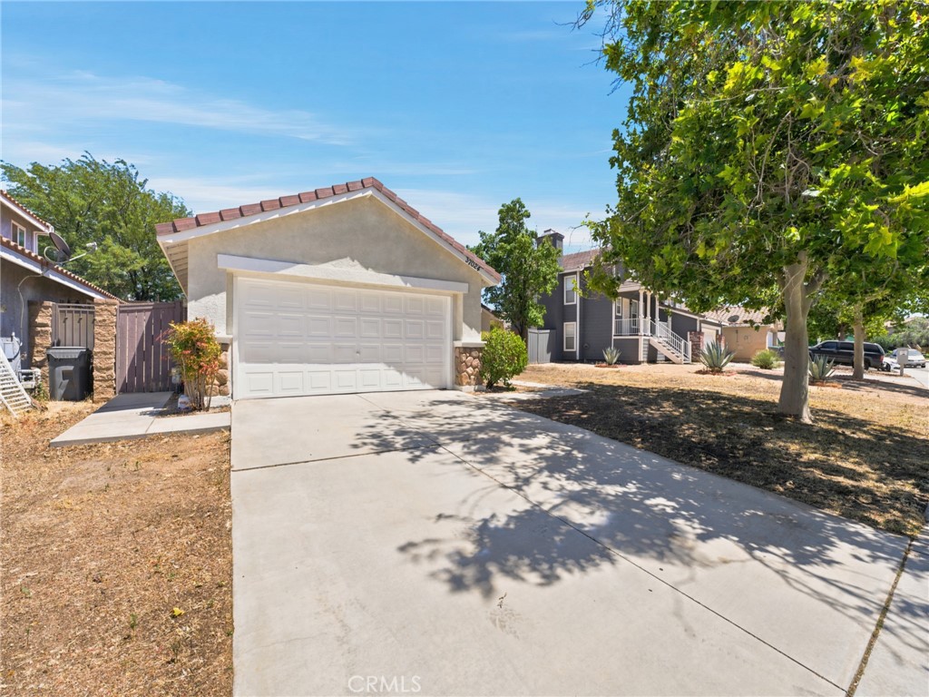 Residential in Palmdale 5