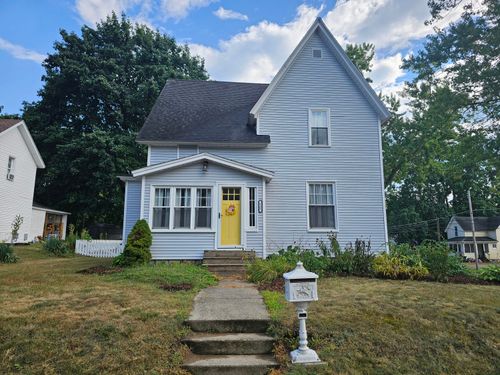121 Ann St, Belding, MI, 48809-1903 | Card Image