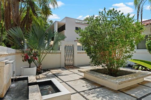 1771 Wa Kee Na Dr, Miami, FL, 33133-2437 | Card Image