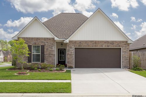 13138 Ducks Landing St, Gonzales, LA, 70737-7817 | Card Image