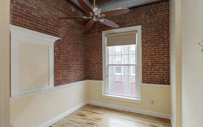 APT-10 - 8 Main St, Condo with 2 bedrooms, 2 bathrooms and null parking in Jaffrey NH | Image 9