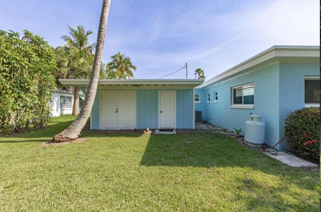 1919 Mimosa Ave, House other with 3 bedrooms, 2 bathrooms and null parking in Fort Pierce FL | Image 42
