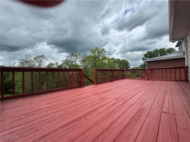 View of wooden terrace | Image 27
