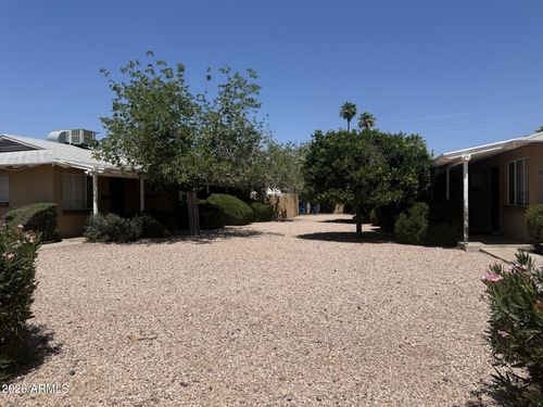 1-2718 E Glenrosa Avenue, Phoenix, AZ, 85016 | Card Image