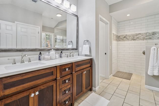 515 Steeplechase Trl, House other with 5 bedrooms, 3 bathrooms and null parking in Kennedale TX | Image 18