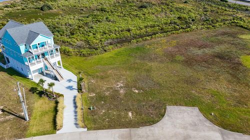 25827 Bay Breeze Dr, Galveston, TX, 77554 | Card Image