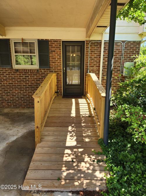234 S Spence Ave, Goldsboro, NC, 27534-4554 | Card Image