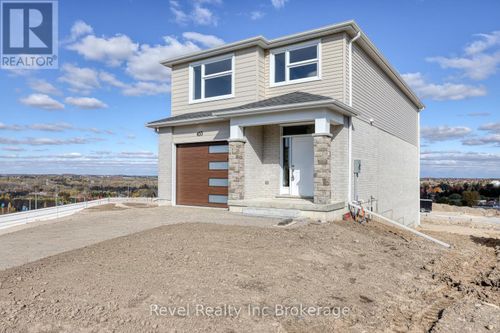 {{alt}} | Card Image