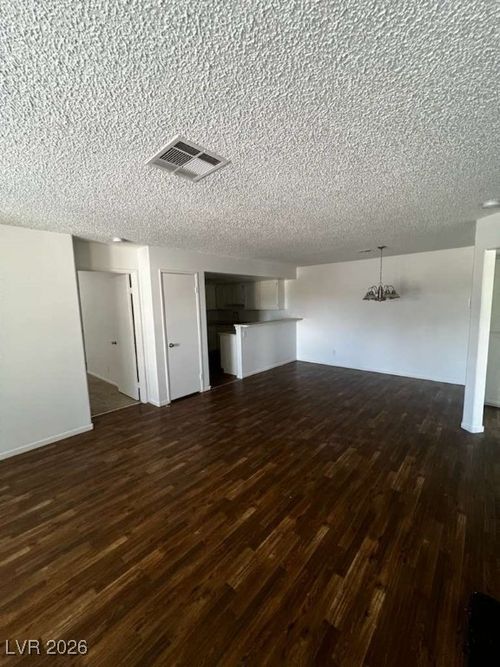 apt-212-3450 Erva St, Las Vegas, NV, 89117-6319 | Card Image