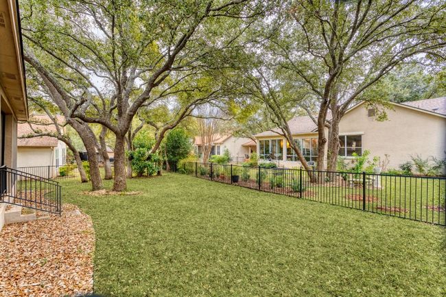 120 Ruellia Dr, House other with 3 bedrooms, 2 bathrooms and 2 parking in Georgetown TX | Image 6