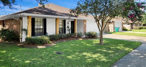 3945 Grilletta Ct, Marrero, LA, 70072-6052 | Card Image