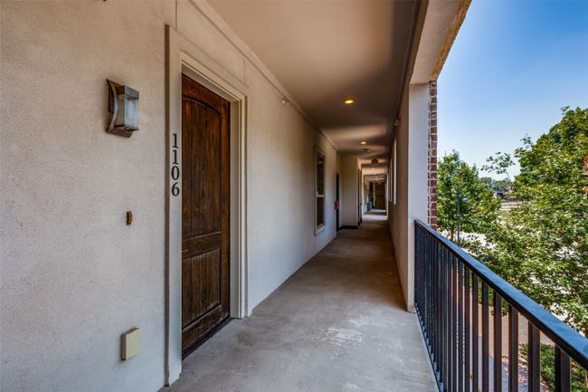 UNIT-1106 - 5015 Meridian Ln, Condo with 3 bedrooms, 3 bathrooms and null parking in Addison TX | Image 11