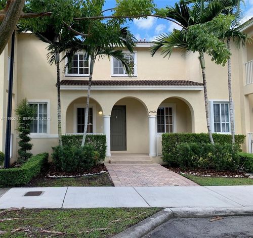 27626 Sw 142nd Ave, Homestead, FL, 33032-8862 | Card Image