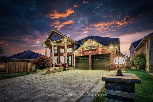 1602 Chilliwack St, Oshawa, ON, L1K0C4 | Card Image