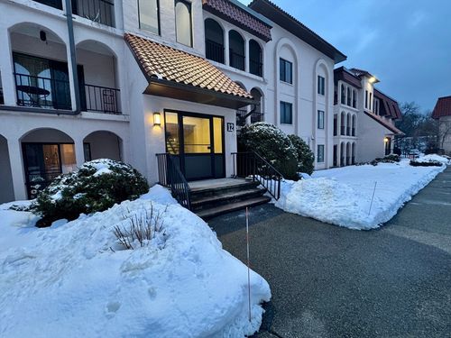 11-685 Oak St, Brockton, MA, 02301 | Card Image