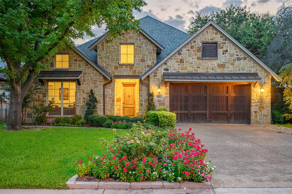 Lakemont Dr, Dallas, TX 75220