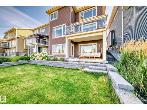 8412 218 St Nw, Edmonton, AB, T5T4R9 | Card Image