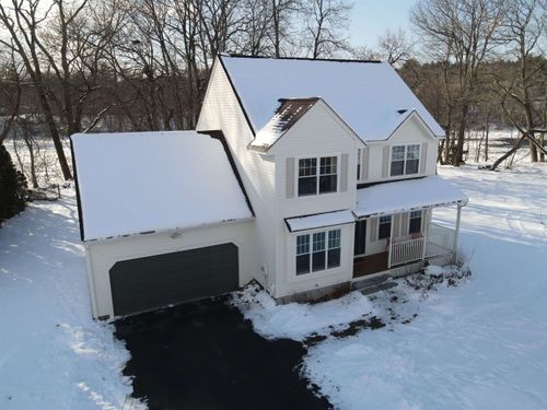 54 Campbello St, Hudson, NH, 03051-3261 | Card Image