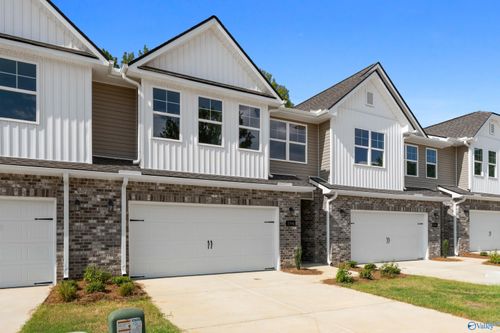 17-1746 Stampede Cir Se, Huntsville, AL, 35803-3678 | Card Image
