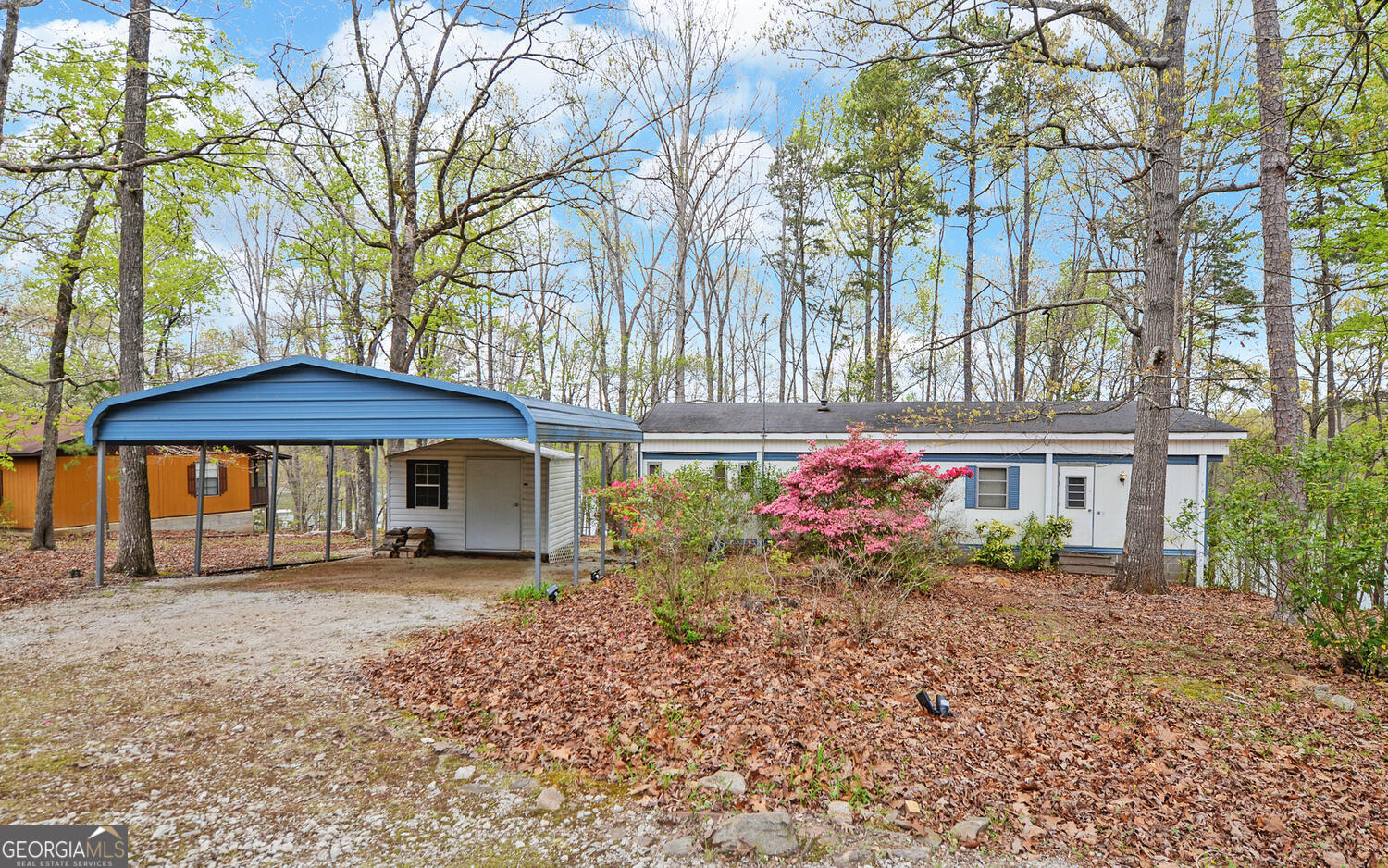 Old Mill Cir, Hartwell, GA 30643