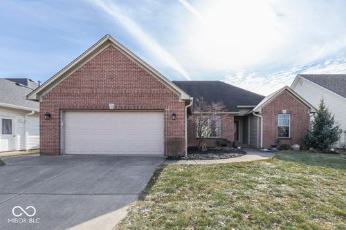 4349 W Summerhaven Drive, New Palestine, IN, 46163 | Card Image