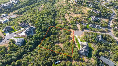 2-190 Autumn Leaf Cir, Woodland Hills, UT, 84653-2041 | Card Image