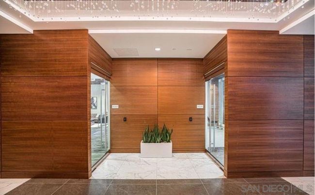 UNIT-502 - 2604 5 Th Ave, Condo with 2 bedrooms, 2 bathrooms and 2 parking in San Diego CA | Image 34