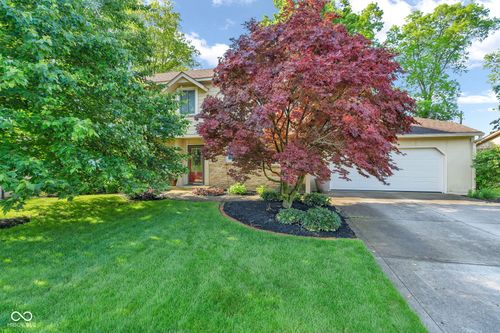 555 Meadow Dr, Danville, IN, 46122-1421 | Card Image
