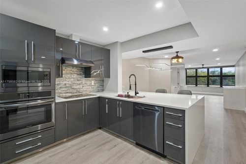 f406-4132 Carambola Cir S, Coconut Creek, FL, 33066-2469 | Card Image