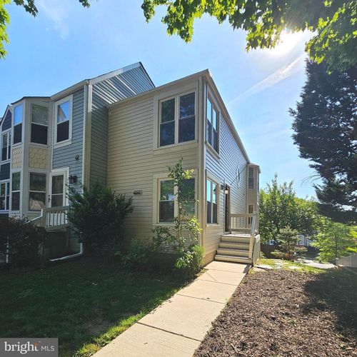 5911 Sir Cambridge Way, ALEXANDRIA, VA, 22315-4722 | Card Image