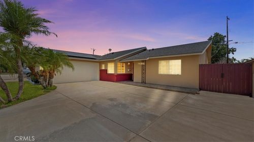 9811 Bolton Ave, Montclair, CA, 91763-2711 | Card Image