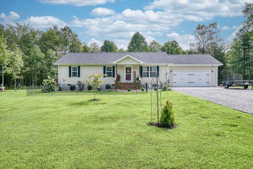 838 Dulog Trl, Jamestown, TN, 38556-2205 | Card Image