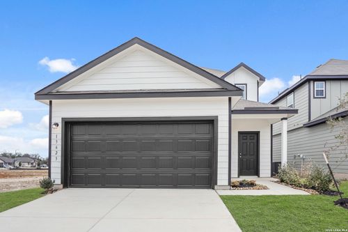 13623 Helton Pass, St Hedwig, TX, 78152 | Card Image