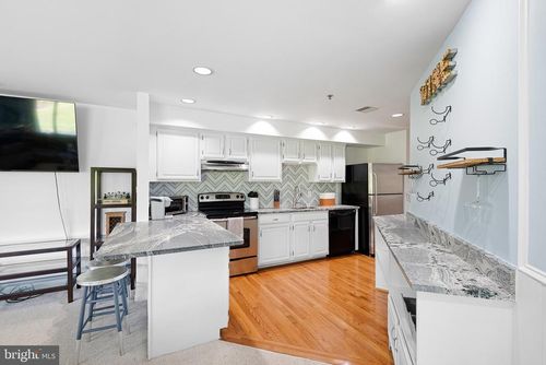 apt-103-600 N Ford Ave, Wilmington, DE, 19805-1856 | Card Image