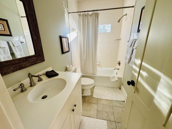 Media:Game Bathroom | Image 25
