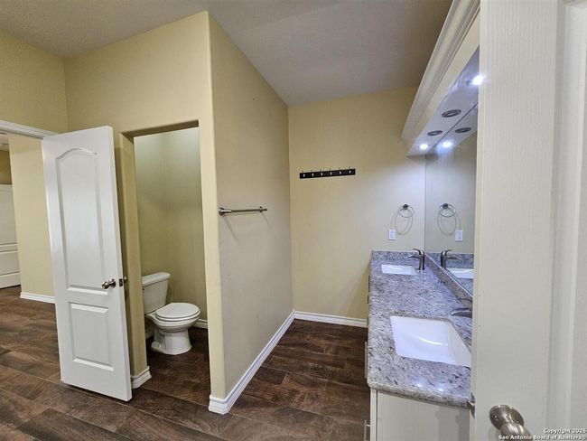 110 N Tejas Ave, House other with 3 bedrooms, 3 bathrooms and null parking in Encinal TX | Image 16