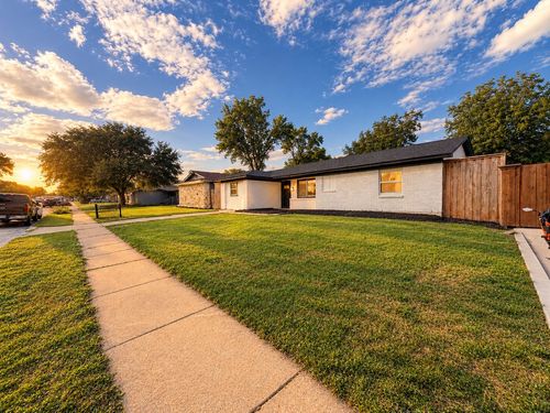 4621 Bucknell Dr, Garland, TX, 75042-5176 | Card Image