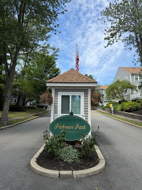 36b-2 Spruance Way, Salem, MA, 01970-2739 | Card Image