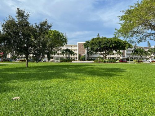 4035-4035 Cambridge B, Deerfield Beach, FL, 33442-3246 | Card Image