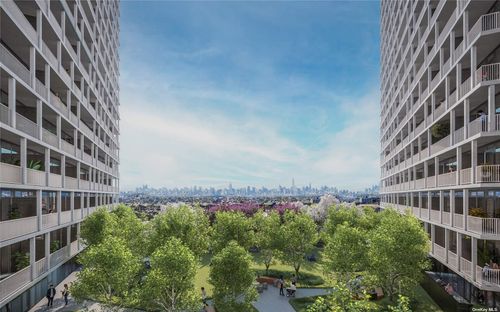 16n-131 40th Rd, Flushing, NY, 11354-5135 | Card Image