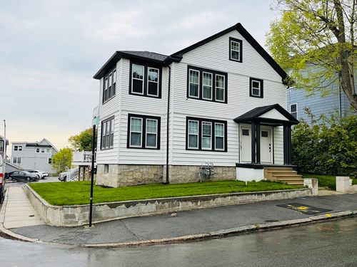 70 Upsala St, Worcester, MA, 01610-2040 | Card Image